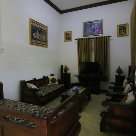 Hotel Alista Bondowoso Zewnętrze zdjęcie